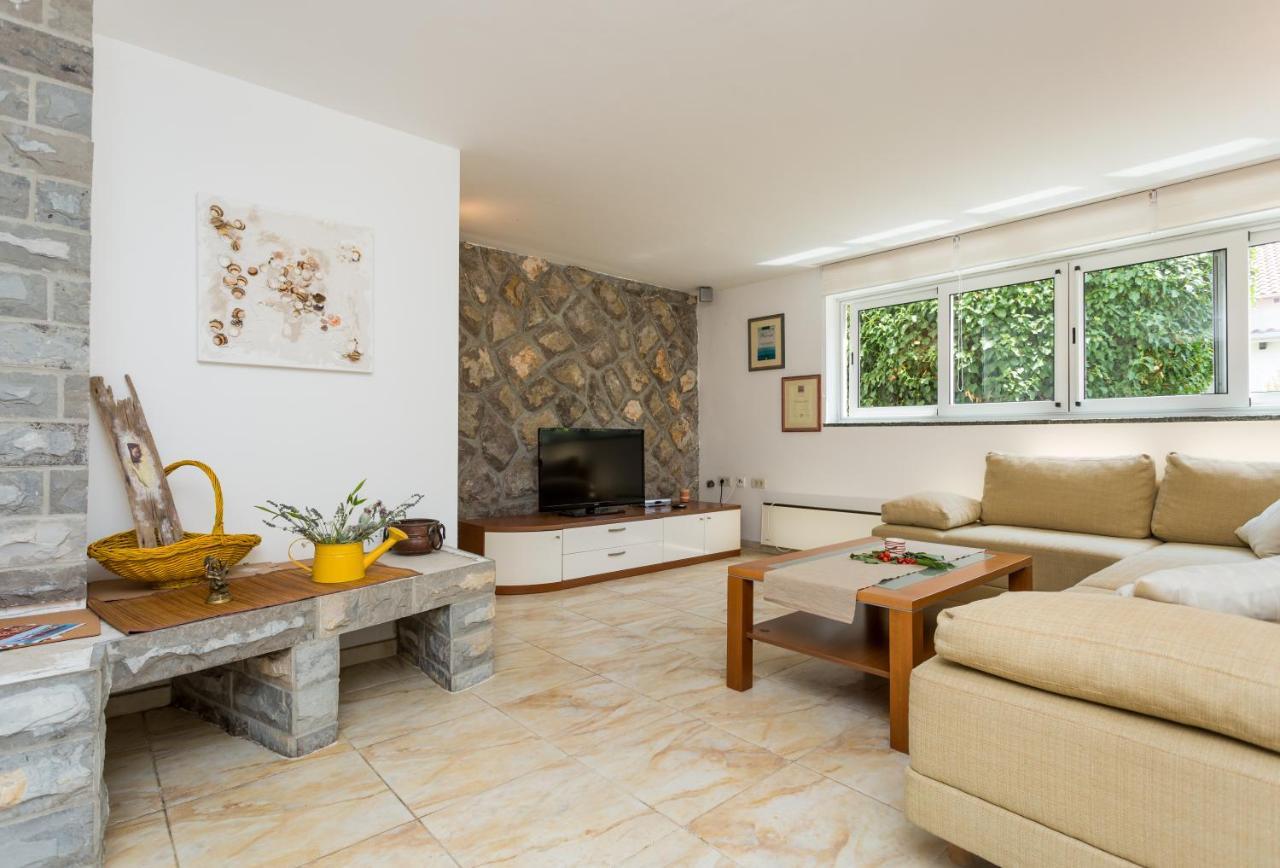 Molnar Resort Apartment Sergej Brzac Exteriér fotografie